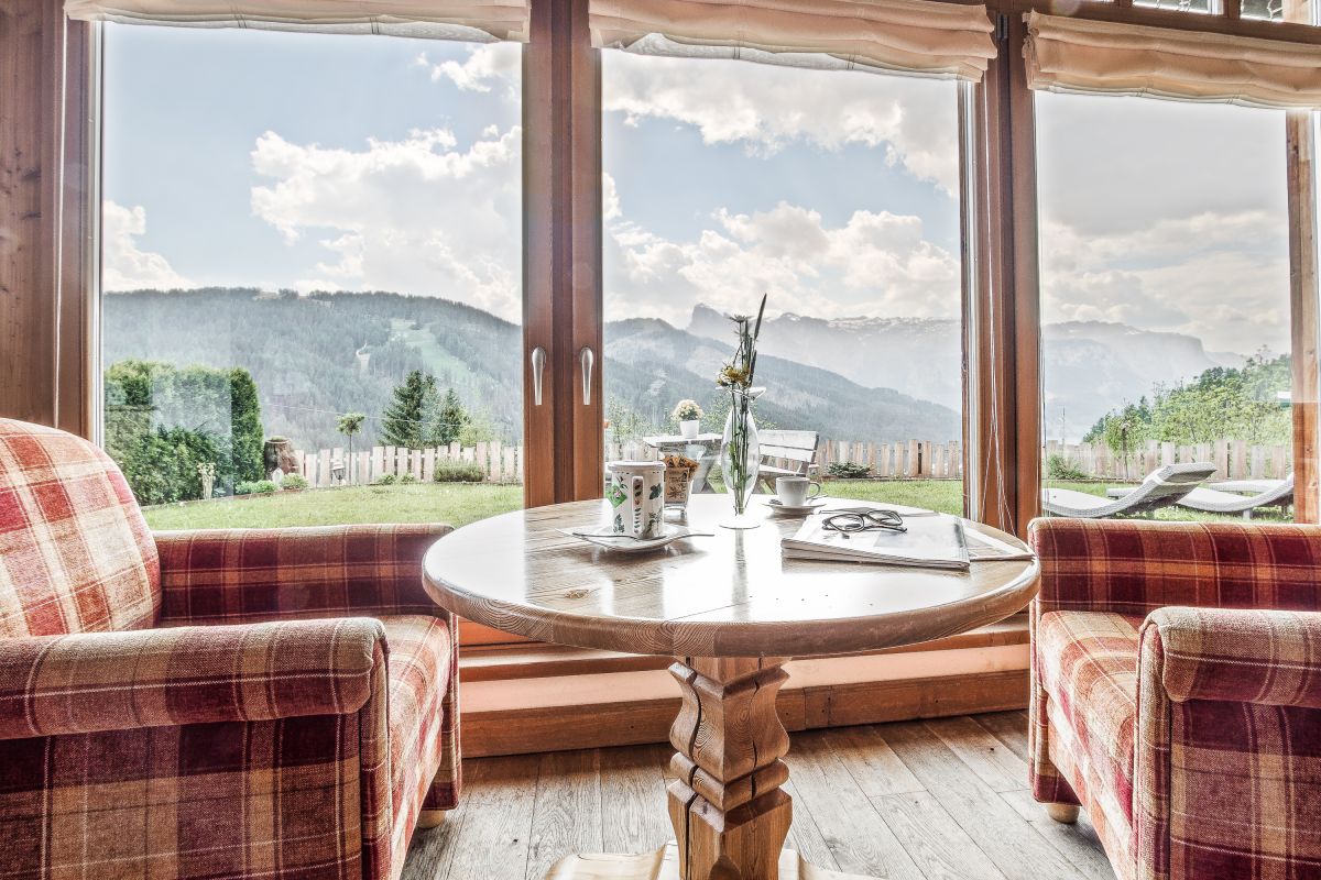 Breakfast with a view of the Dolomites Image: Breakfast with a view of the Dolomites