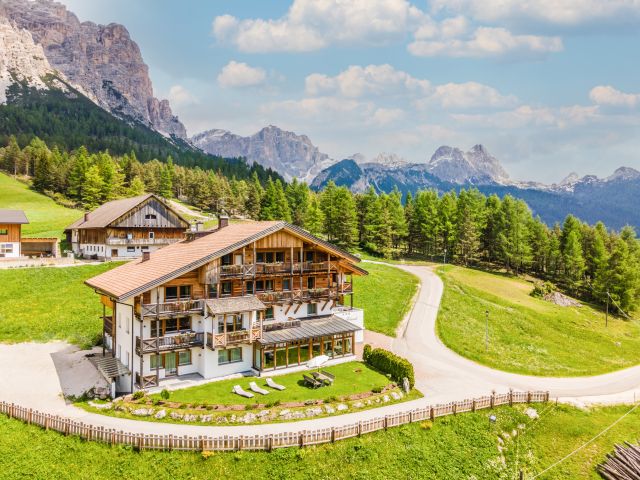 Bild: Hotel Ciasa Rü Blanch im Herzen von Alta Badia