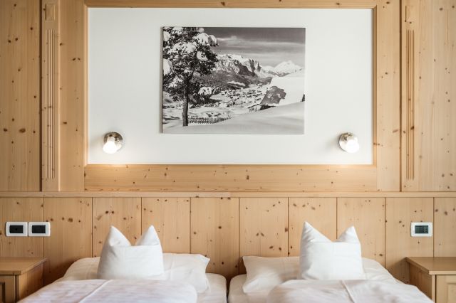 Double room in Alta Badia Image: Double room in Alta Badia