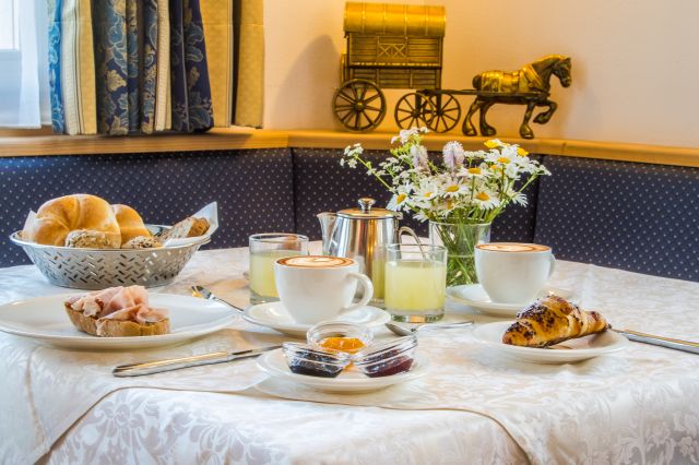 Breakfast with a view of the Dolomites Image: Breakfast with a view of the Dolomites