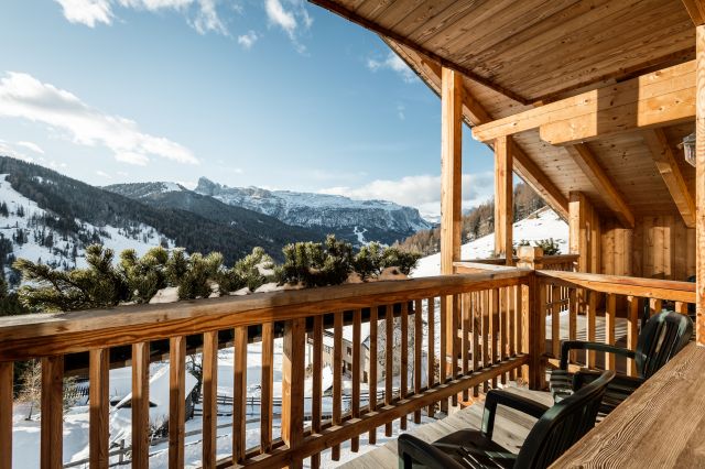 Breakfast with a view of the Dolomites Image: Breakfast with a view of the Dolomites